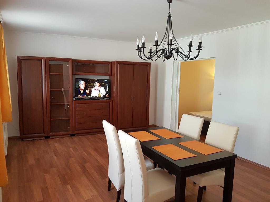 Apartman Kaszas Central Mosonmagyaróvár Εξωτερικό φωτογραφία