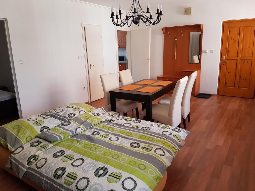 Apartman Kaszas Central Mosonmagyaróvár Εξωτερικό φωτογραφία